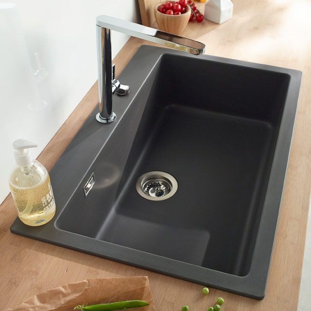 Kitchen Sink 228